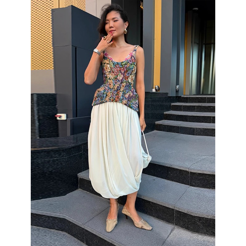 بلوزة نسائية أنيقة بدون أكمام  - مراجعة Corset Waist Cinch وسعره